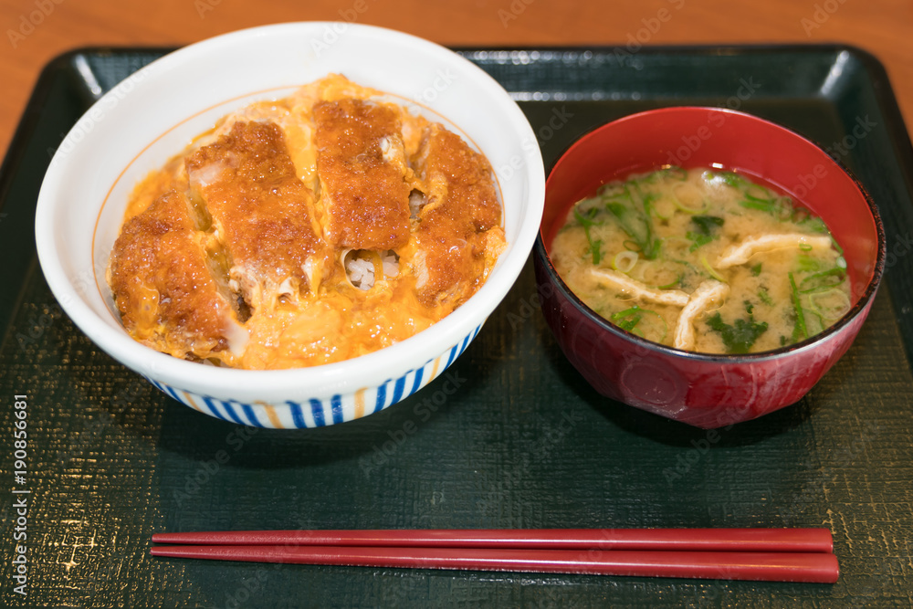 なか卯