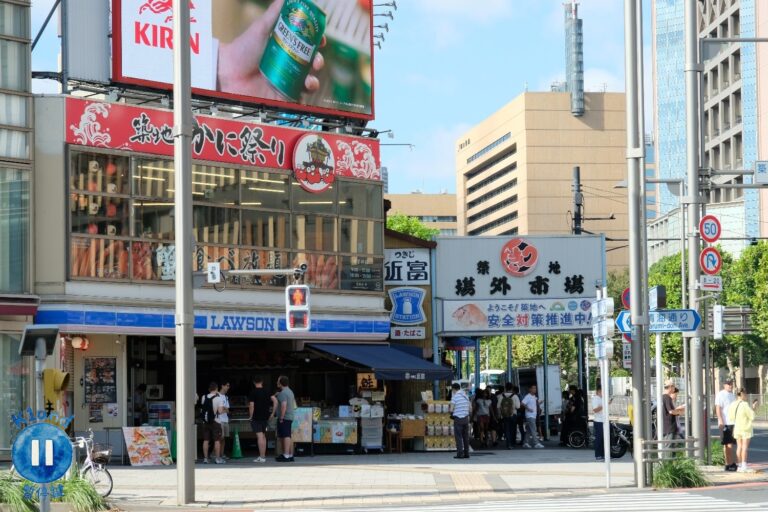 在地人也瘋狂！築地場外市場必吃美食地圖，黑銀鮪屋生魚片、狐狸屋牛丼與人氣玉子燒